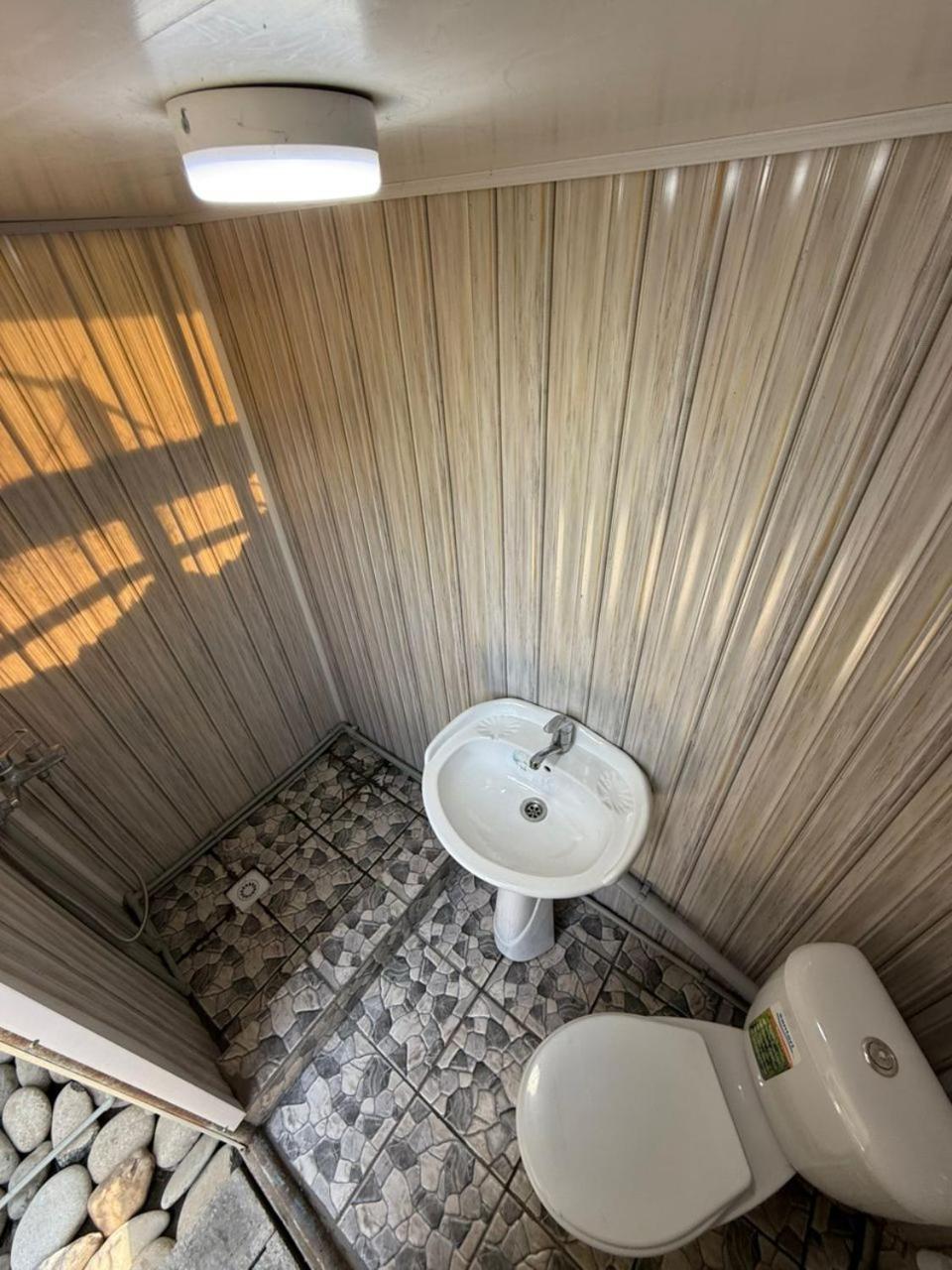 אוש Lovely Home מראה חיצוני תמונה
